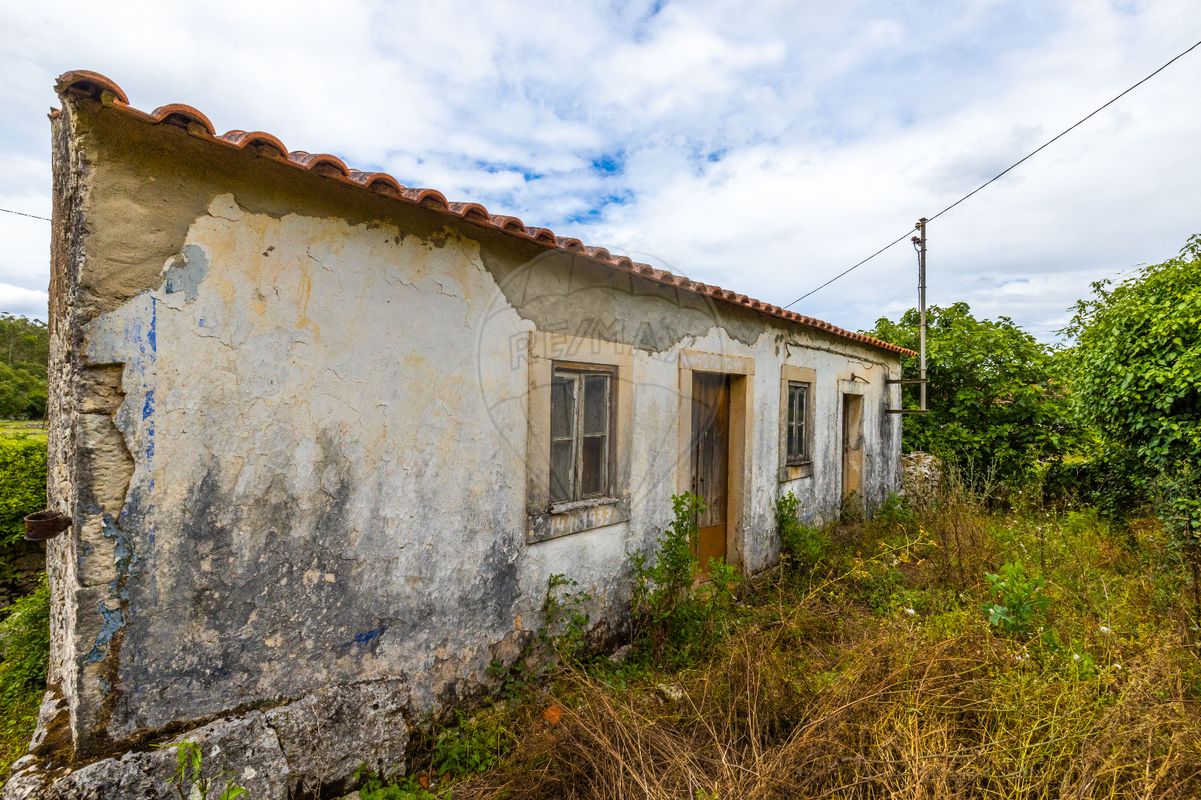 2 bedrooms House in Porto de Mos, Portugal No. 20329