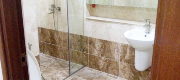 2 Schlafzimmer Wohnung in Cau Giay, Vietnam, Nr. 5680 12