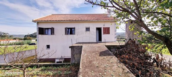 4 bedrooms House in Nazare, Portugal No. 27024 3