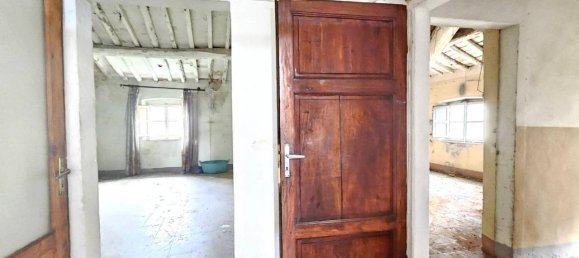 10 rooms House in Pistoia, Italy No. 41379 33