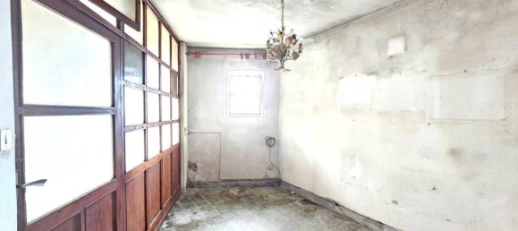 10 rooms House in Pistoia, Italy No. 41379 3