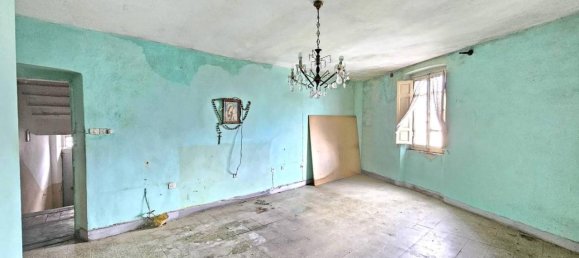 10 rooms House in Pistoia, Italy No. 41379 8