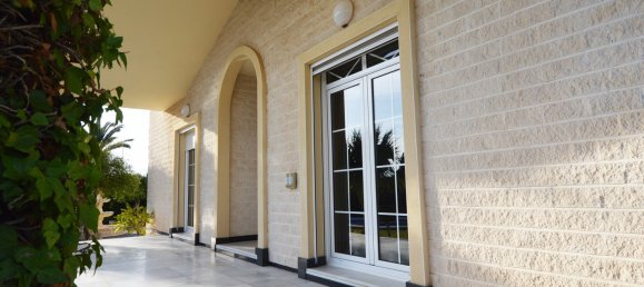 4 bedrooms Villa in Mil Palmeras, Spain No. 498 5