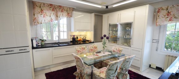 4 bedrooms Villa in Mil Palmeras, Spain No. 498 10