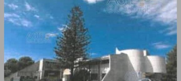 4 Schlafzimmer Wohnung in Taranto, Italy, Nr. 342305 22