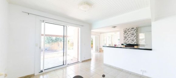 4 bedrooms Villa in Pyrenees-Orientales, France No. 279137 5