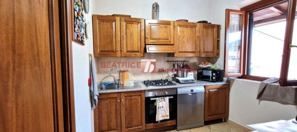 Дом с 5 комнатами в Лукка, Италия № 12292 13