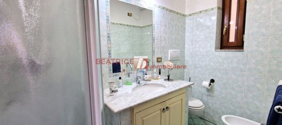 Дом с 5 комнатами в Лукка, Италия № 12292 16