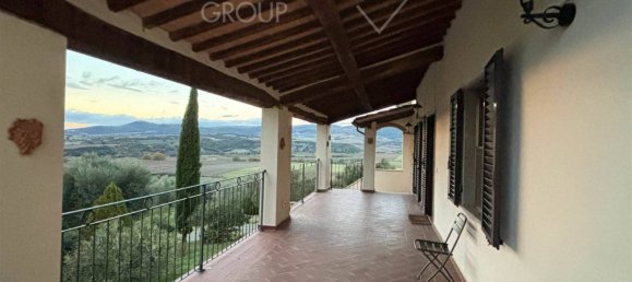 4 غرف نوم قلاع في Castel del Piano, Italy رقم 45622 4