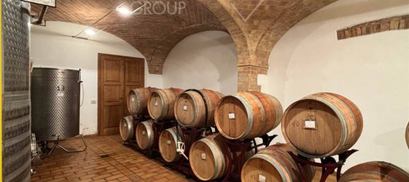 4 غرف نوم قلاع في Castel del Piano, Italy رقم 45622 11