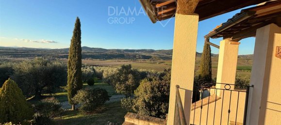 4 غرف نوم قلاع في Castel del Piano, Italy رقم 45622 43