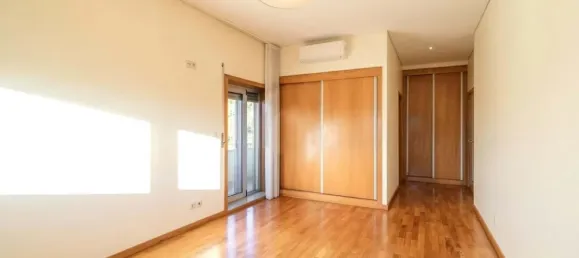 5 bedrooms House in Castelo da Maia, Portugal No. 136314 14