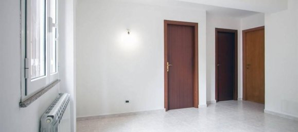 3غرفة منزل ذو طابقين في Zagarolo, Italy رقم 27105 12