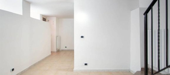 3غرفة منزل ذو طابقين في Zagarolo, Italy رقم 27105 26