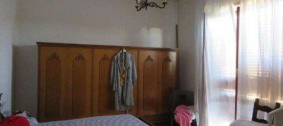 4-salle Appartement à Vetralla, Italy No. 199184 8