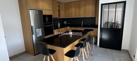 3 bedrooms House in Mantes-la-Ville, France No. 179665 17