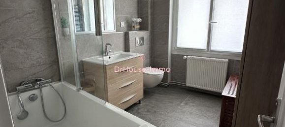 3 bedrooms House in Mantes-la-Ville, France No. 179665 12