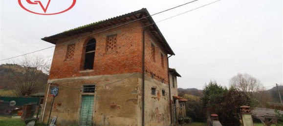 10 rooms House in Terranuova Bracciolini, Italy No. 233819 6