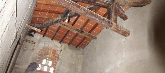 10 rooms House in Terranuova Bracciolini, Italy No. 233819 13