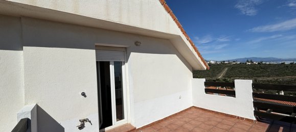 3 Schlafzimmer Penthouse in La Duquesa, Spain, Nr. 35288 30