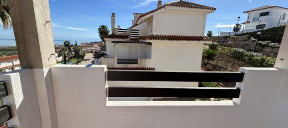 3 Schlafzimmer Penthouse in La Duquesa, Spain, Nr. 35288 22