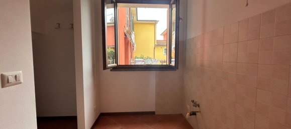3 rooms Apartment in Castelfranco di Sotto, Italy No. 126248 21