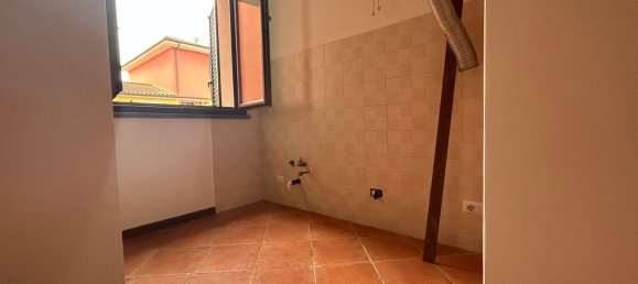 3 rooms Apartment in Castelfranco di Sotto, Italy No. 126248 22