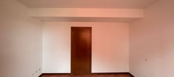 3 rooms Apartment in Castelfranco di Sotto, Italy No. 126248 15