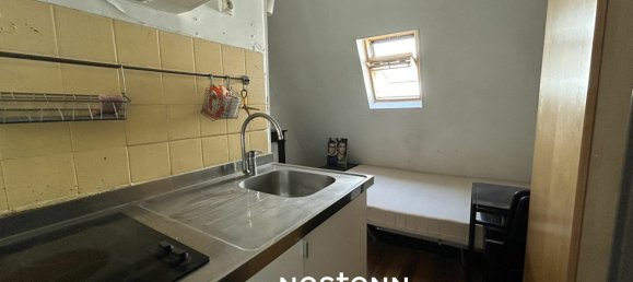 Studio in Paris, France, Nr. 187858 2