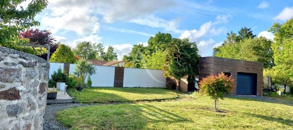 5 bedrooms House in Montaigu-Vendee, France No. 203029 12