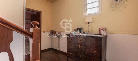 4 bedrooms Villa in Montepulciano, Italy No. 315411 13