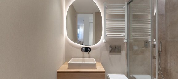 4 bedrooms Apartment in Madrid, Spain No. 193668 21