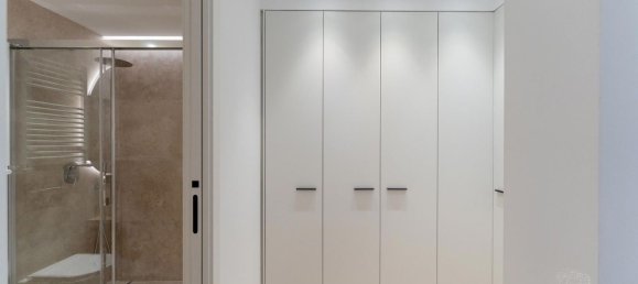 4 bedrooms Apartment in Madrid, Spain No. 193668 22