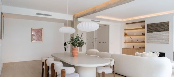 4 bedrooms Apartment in Madrid, Spain No. 193668 6