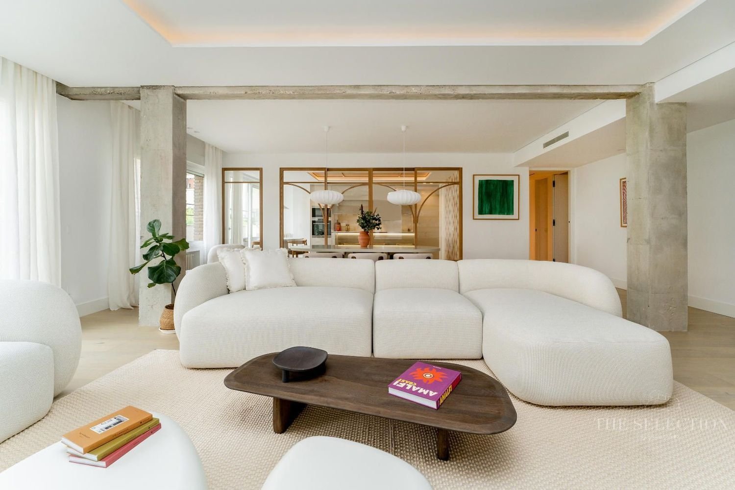 4 bedrooms Apartment in Madrid, Spain No. 193668