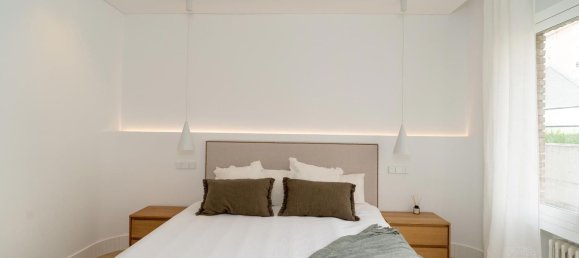 4 bedrooms Apartment in Madrid, Spain No. 193668 15