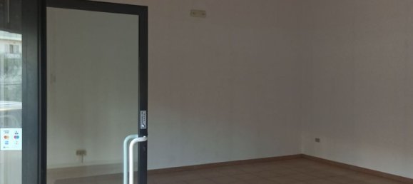 Gewerbliche Immobilie in Rutigliano, Italy 136m², Nr. 358080 5