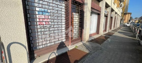 71m² Commercial property in Varese, Italy No. 109822 6