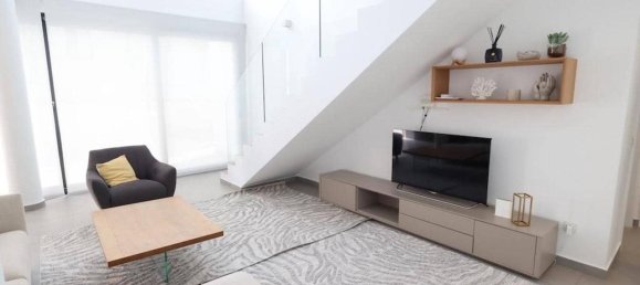 3 bedrooms House in Ciudad Quesada, Spain No. 183623 9