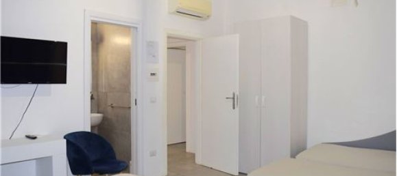 Apartamento T4 em Naples, Italy N.º 308502 9