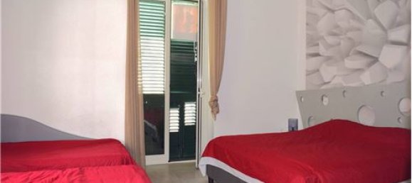Apartamento T4 em Naples, Italy N.º 308502 30