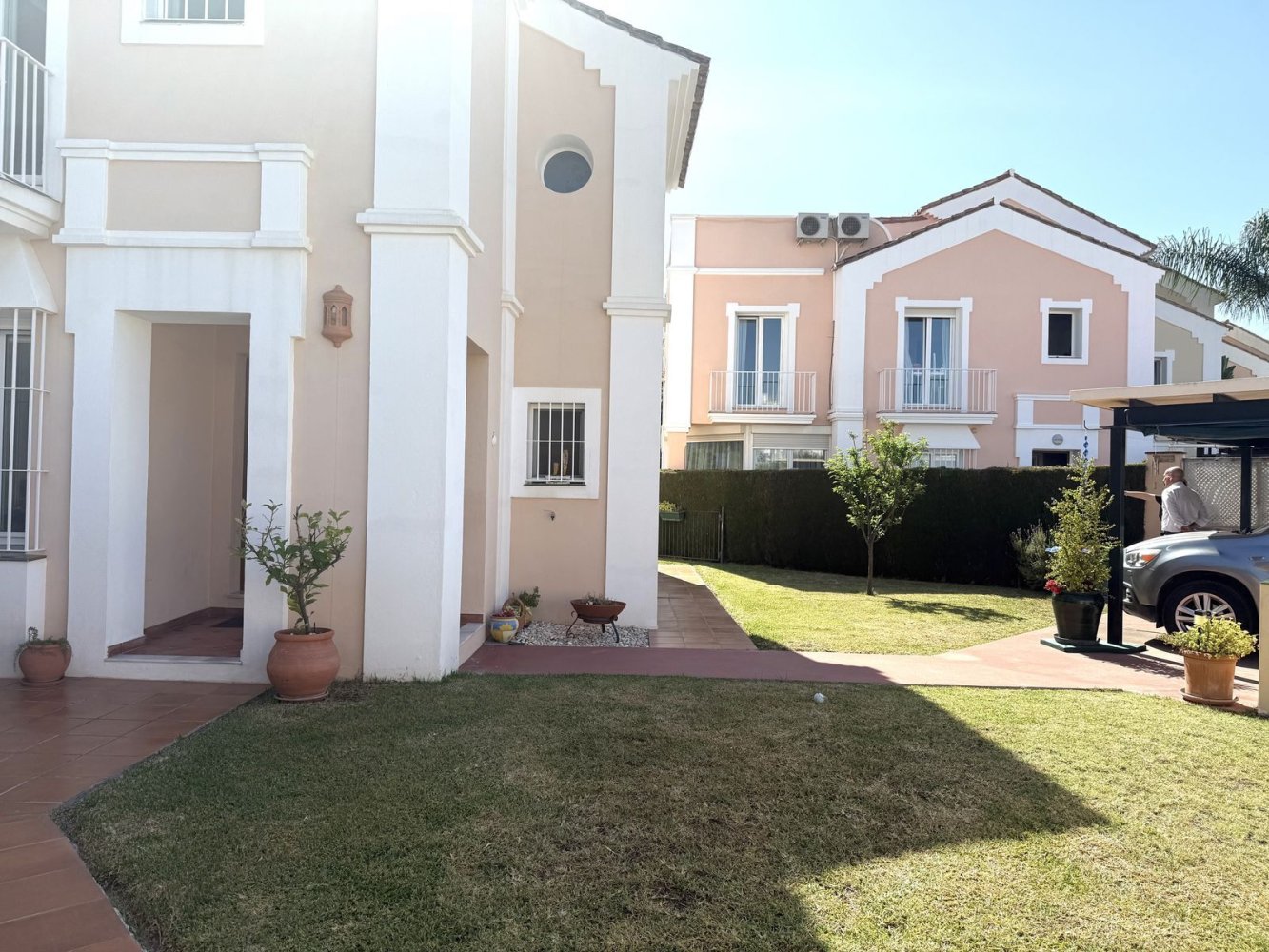3 bedrooms Townhouse in Marbella, Spain No. 142772