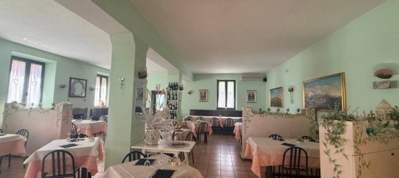 Imóvel comercial de 3 divisões em Città della Pieve, Italy N.º 287389 19