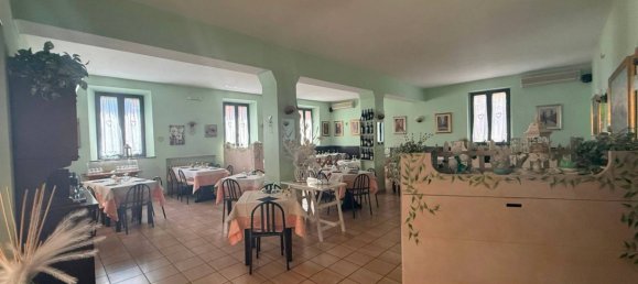 Imóvel comercial de 3 divisões em Città della Pieve, Italy N.º 287389 12