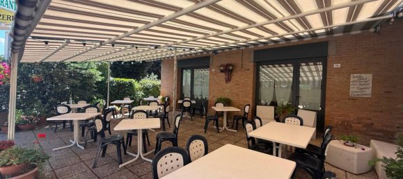 Imóvel comercial de 3 divisões em Città della Pieve, Italy N.º 287389 18