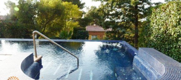 6 bedrooms Villa in Castelldefels, Spain No. 87 8