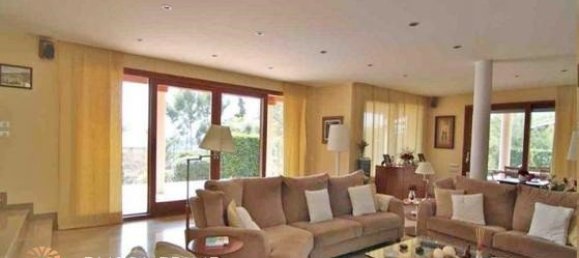 6 bedrooms Villa in Castelldefels, Spain No. 87 11