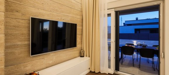 4 غرف نوم فيلا في Nin, Croatia رقم 137 3