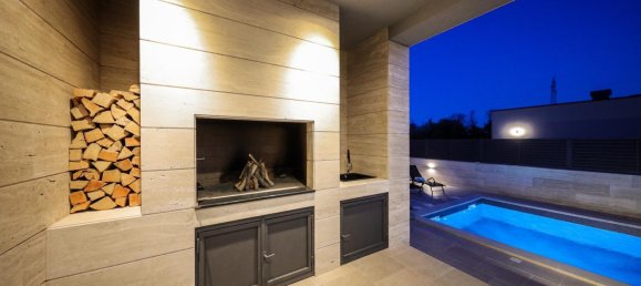 4 غرف نوم فيلا في Nin, Croatia رقم 137 7