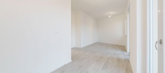 3غرفة شقة في Samarate, Italy رقم 207535 24